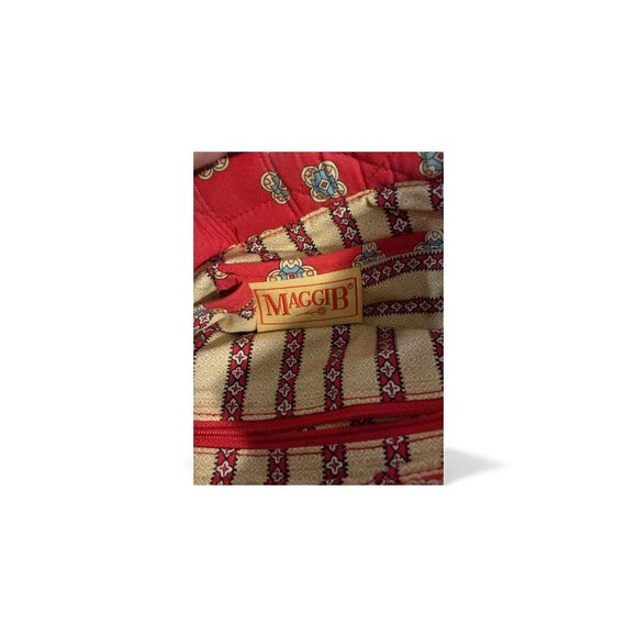 MaggiB Quilted Red Floral Tote Bag With Dual Handles & Zipper Closure - Picture 2 of 7